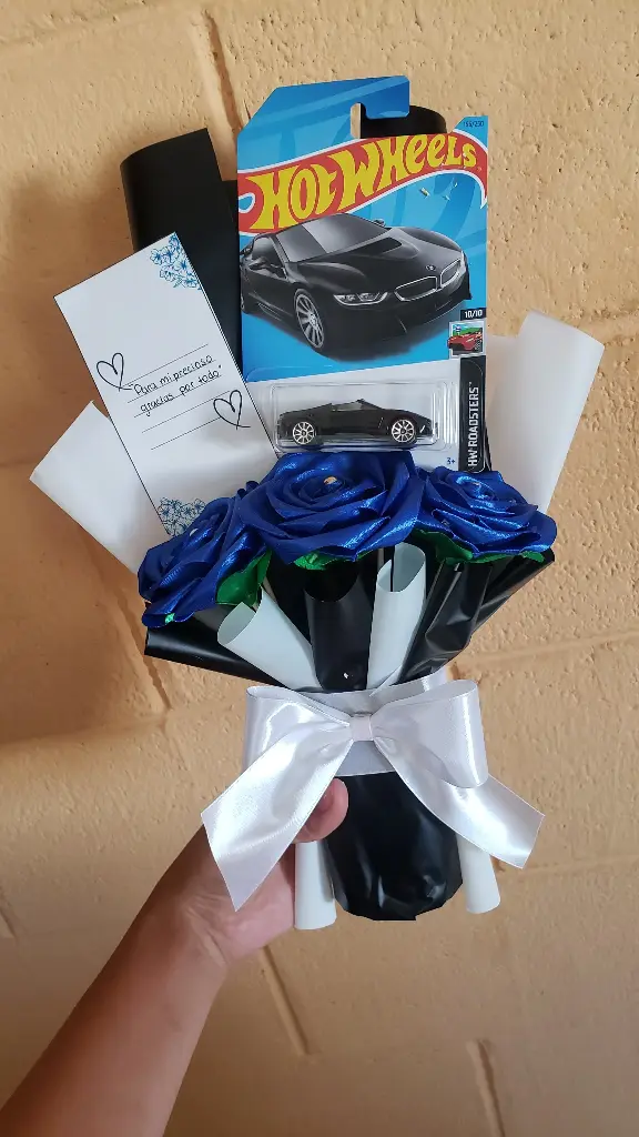 Rosas Eternas Hot Wheels