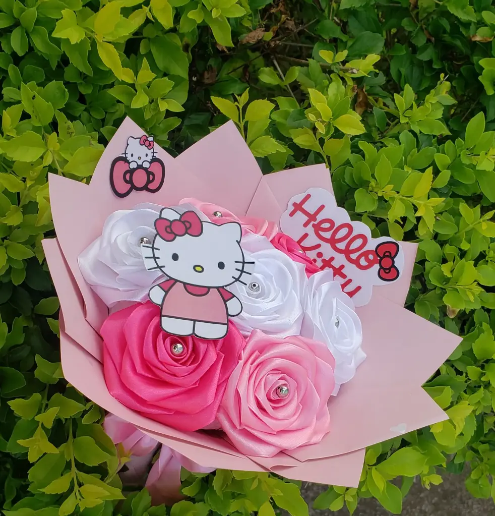 Rosas Eternas Hello Kitty😺