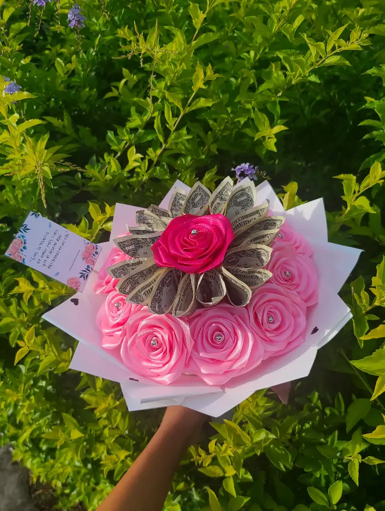 Rosas Eternas 💵✨️